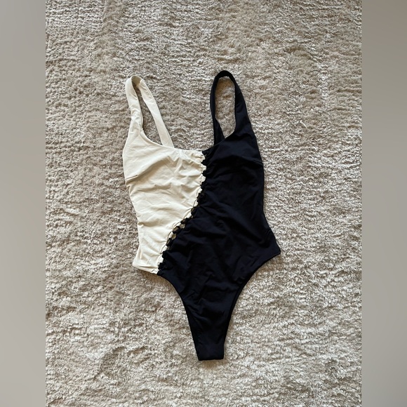 L*Space Solstice Bitsy Cutout Colorblock One-Piece Swimsuit - Picture 8 of 9